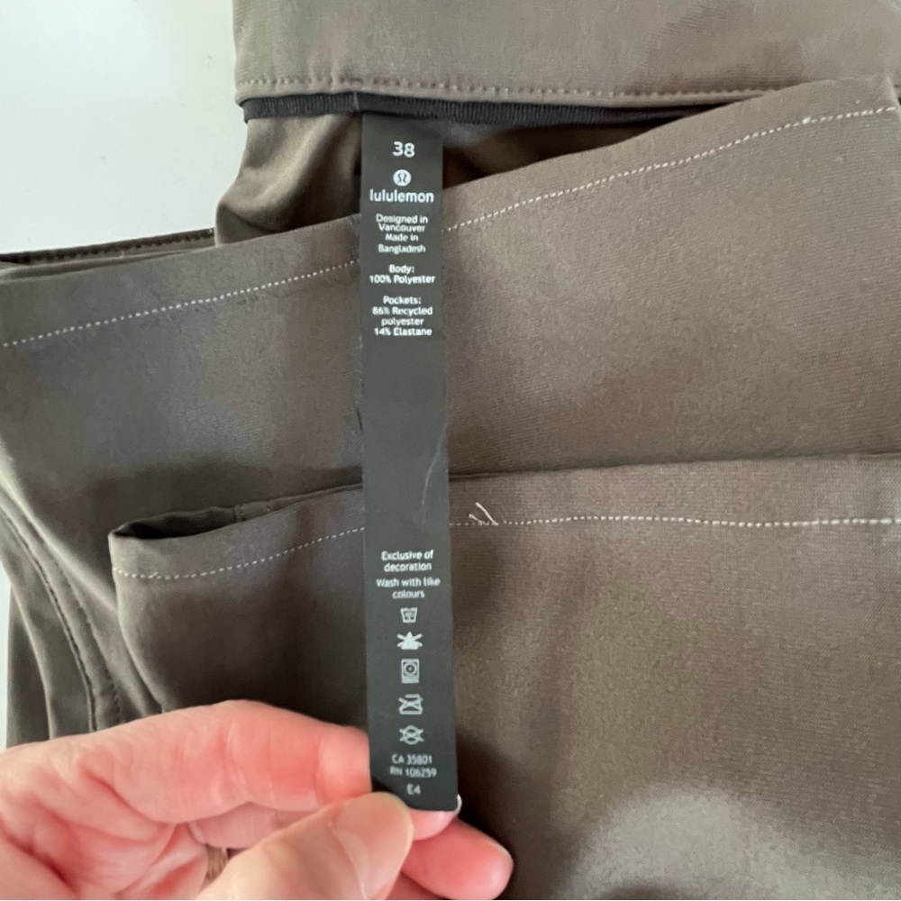 lululemon athletica Men's Dark Gray ABC Chinos Size 38 - Picture 9 of 9